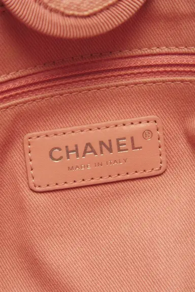 chanel Chanel Small Deauville Tote Bag | Thumbnail 5 chanel Chanel Small Deauville Tote Bag | Thumbnail 5