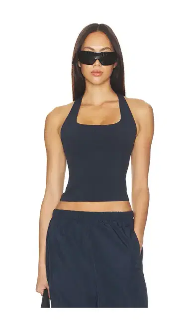 Vuori Alltheform Logo Tank Top | Thumbnail 1 Vuori Alltheform Logo Tank Top | Thumbnail 1
