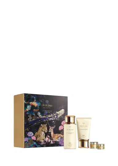 Cle de Peau Beaute UV Care Essentials 4-Piece Holiday Collection | Thumbnail 1 Cle de Peau Beaute UV Care Essentials 4-Piece Holiday Collection | Thumbnail 1
