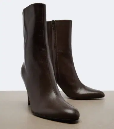 The Row Ornella leather ankle boots | Thumbnail 4 The Row Ornella leather ankle boots | Thumbnail 4
