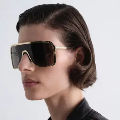 Fendi With their glossy metal mask construction, Eclipse | Thumbnail 4 Fendi With their glossy metal mask construction, Eclipse | Thumbnail 4