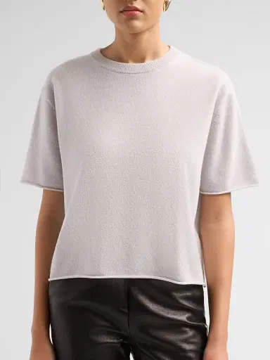 Lisa Yang Women's Cila Cashmere Crewneck T-Shirt - Seashell | Thumbnail 5 Lisa Yang Women's Cila Cashmere Crewneck T-Shirt - Seashell | Thumbnail 5