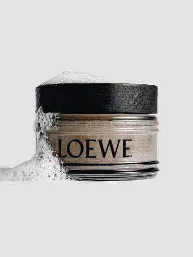 LOEWE PERFUMES Tomato Leaves Body Scrub | Thumbnail 4 LOEWE PERFUMES Tomato Leaves Body Scrub | Thumbnail 4