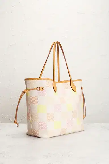FWRD Renew Louis Vuitton Damierlicious Neverfull MM Tote Bag | Thumbnail 4 FWRD Renew Louis Vuitton Damierlicious Neverfull MM Tote Bag | Thumbnail 4