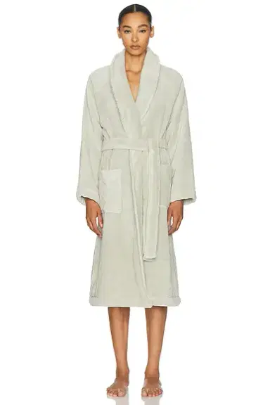 Parachute Classic Plush Robe | Thumbnail 1 Parachute Classic Plush Robe | Thumbnail 1