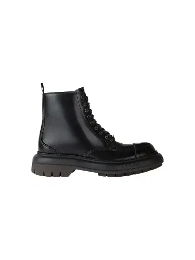 Givenchy Men's Cargo Boots in Leather - Black | Thumbnail 1 Givenchy Men's Cargo Boots in Leather - Black | Thumbnail 1