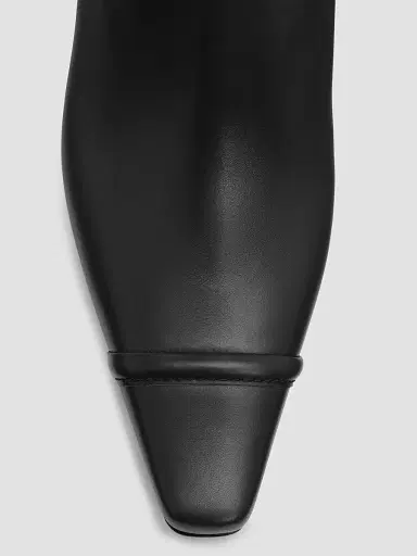 Manolo Blahnik Women's Vivecal 70MM Leather Ankle Boots | Thumbnail 5 Manolo Blahnik Women's Vivecal 70MM Leather Ankle Boots | Thumbnail 5