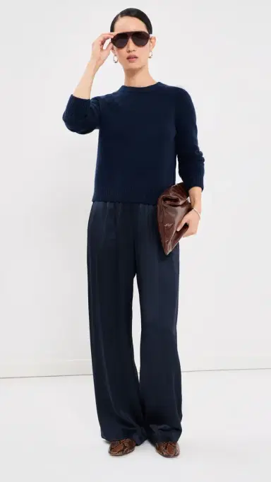 Sablyn Noa hrunken Cashmere Crew Sweater Midnight Navy | Thumbnail 5 Sablyn Noa hrunken Cashmere Crew Sweater Midnight Navy | Thumbnail 5