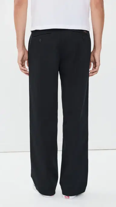 Levi's Loose Pleated Work Chinos Mineral Black Twill | Thumbnail 3 Levi's Loose Pleated Work Chinos Mineral Black Twill | Thumbnail 3