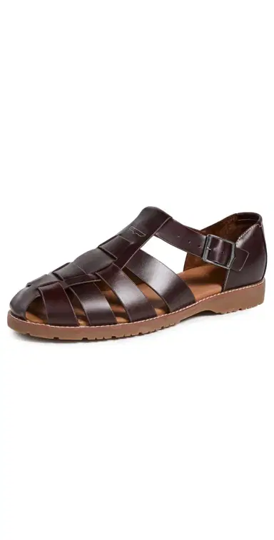 G.H. BASS G. H. Bass Reed Mini Lug Fisherman Sandals Brunette | Thumbnail 1 G.H. BASS G. H. Bass Reed Mini Lug Fisherman Sandals Brunette | Thumbnail 1