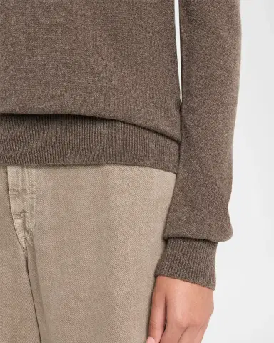 The Row Phora Lightweight Cashmere V-Neck Sweater | Thumbnail 8 The Row Phora Lightweight Cashmere V-Neck Sweater | Thumbnail 8