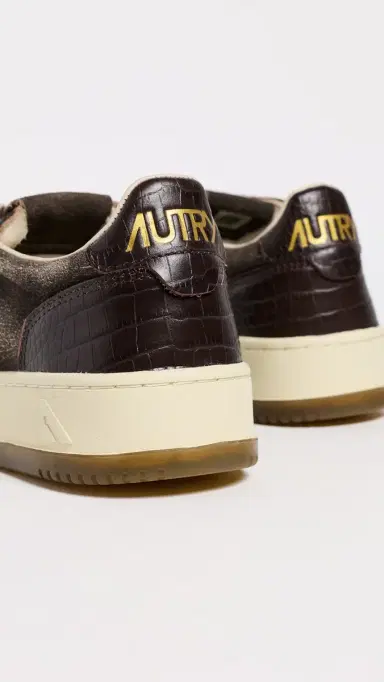 Autry Medalist Low Suede Sneakers Mustang/Brown | Thumbnail 4 Autry Medalist Low Suede Sneakers Mustang/Brown | Thumbnail 4