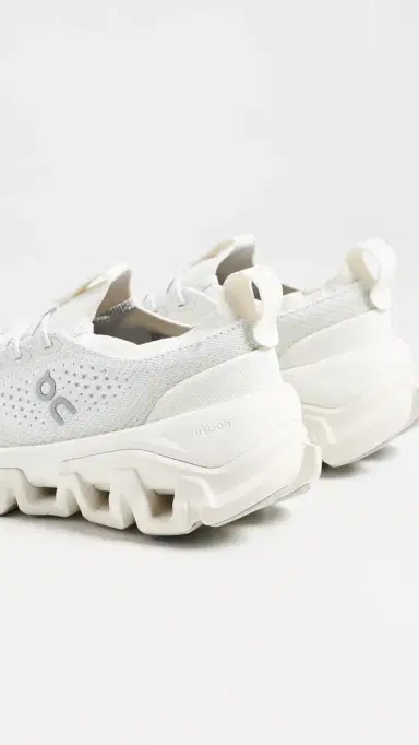 On Cloud X Tempo Sneakers /Ice | Thumbnail 4 On Cloud X Tempo Sneakers /Ice | Thumbnail 4