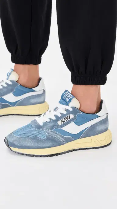 Autry Reelwind Low Suede Sneakers Sky Sugar/White | Thumbnail 3 Autry Reelwind Low Suede Sneakers Sky Sugar/White | Thumbnail 3