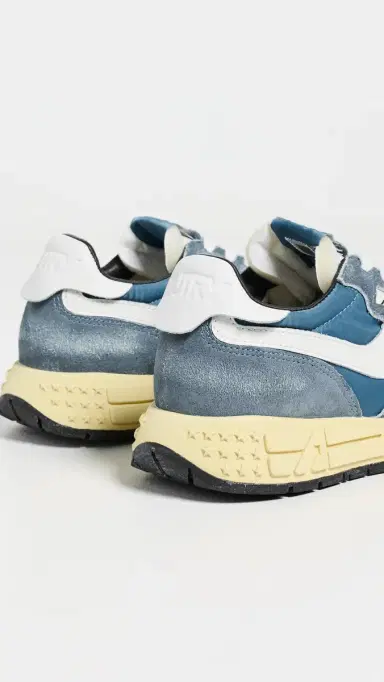 Autry Reelwind Low Suede Sneakers Sky Sugar/White | Thumbnail 4 Autry Reelwind Low Suede Sneakers Sky Sugar/White | Thumbnail 4