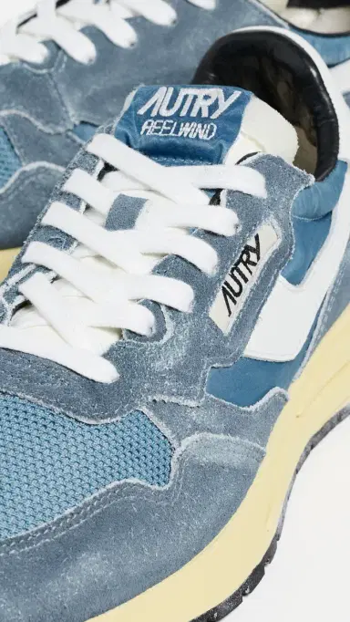 Autry Reelwind Low Suede Sneakers Sky Sugar/White | Thumbnail 6 Autry Reelwind Low Suede Sneakers Sky Sugar/White | Thumbnail 6