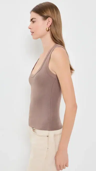 L'AGENCE hania Racerback Tank Cardamom | Thumbnail 4 L'AGENCE hania Racerback Tank Cardamom | Thumbnail 4