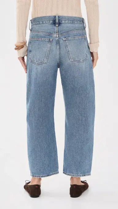 Madewell The Short Barrel-Leg Jeans Solstice Wash | Thumbnail 3 Madewell The Short Barrel-Leg Jeans Solstice Wash | Thumbnail 3