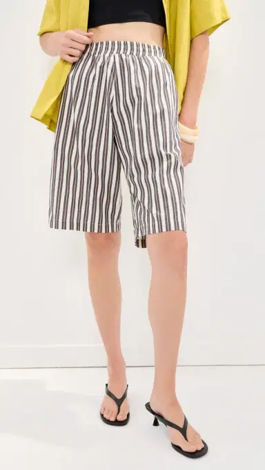 LE BOP Frances Bermuda Shorts White/Grey tripe | Thumbnail 2 LE BOP Frances Bermuda Shorts White/Grey tripe | Thumbnail 2