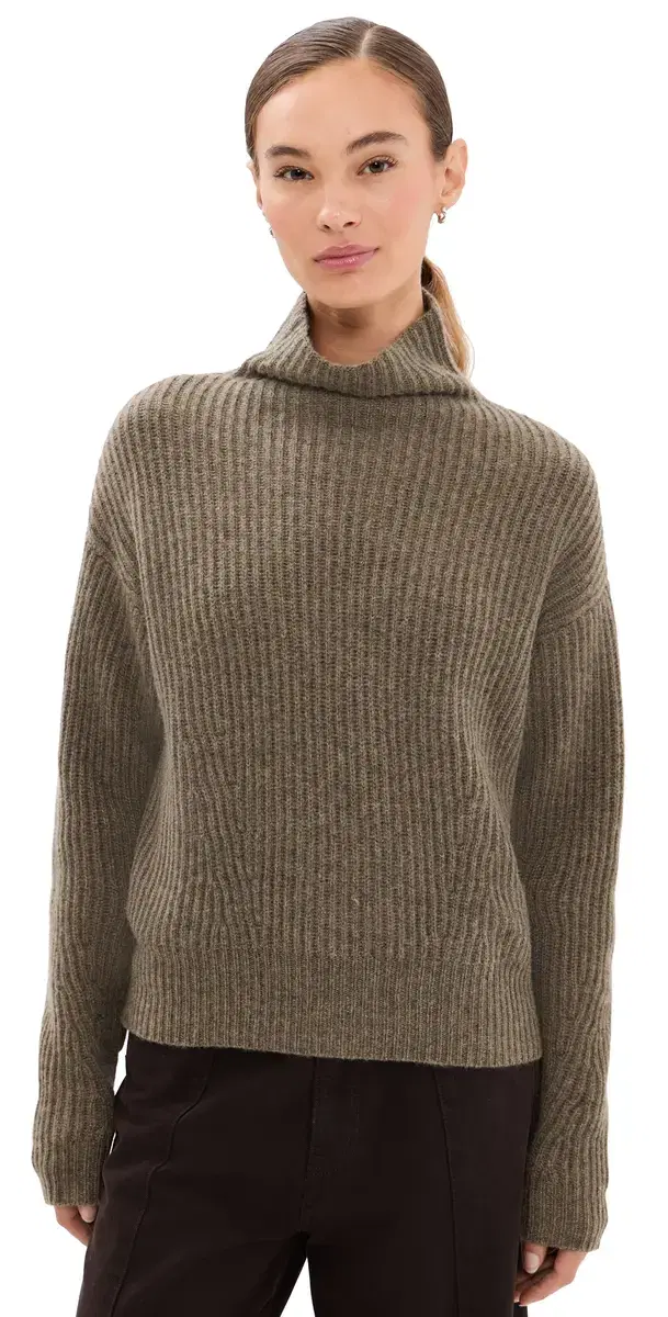 Verbier Cashmere Sweater Olive Verbier Cashmere Sweater Olive