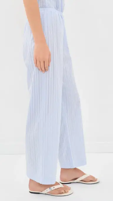 DONNI. The Eyelet Pop imple Crop Pants Cloud | Thumbnail 4 DONNI. The Eyelet Pop imple Crop Pants Cloud | Thumbnail 4