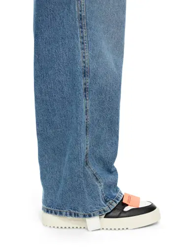 Off-White Low Top 3.0 Off Court Sneakers | Thumbnail 2 Off-White Low Top 3.0 Off Court Sneakers | Thumbnail 2