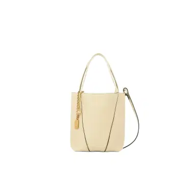 Chloé Small Chloé Spin tote bag in grained leather | Thumbnail 1 Chloé Small Chloé Spin tote bag in grained leather | Thumbnail 1