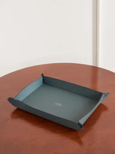 Smythson Panama Leather Trinket Tray | Thumbnail 1 Smythson Panama Leather Trinket Tray | Thumbnail 1