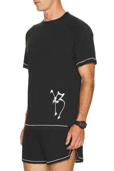 Y-3 Gfx Run Tee | Thumbnail 2 Y-3 Gfx Run Tee | Thumbnail 2
