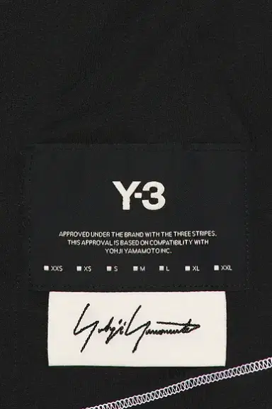 Y-3 Gfx Run Tee | Thumbnail 6 Y-3 Gfx Run Tee | Thumbnail 6