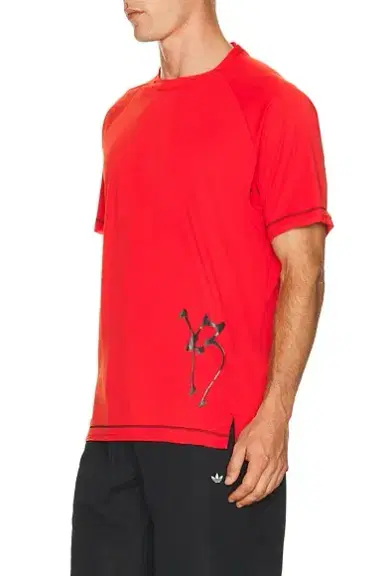Y-3 Gfx Run Tee | Thumbnail 2 Y-3 Gfx Run Tee | Thumbnail 2