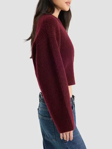 GOOD AMERICAN Women's The Chunky Knit Sweater | Thumbnail 6 GOOD AMERICAN Women's The Chunky Knit Sweater | Thumbnail 6