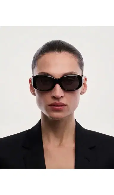 Chimi Halo Sunglasses | Thumbnail 2 Chimi Halo Sunglasses | Thumbnail 2