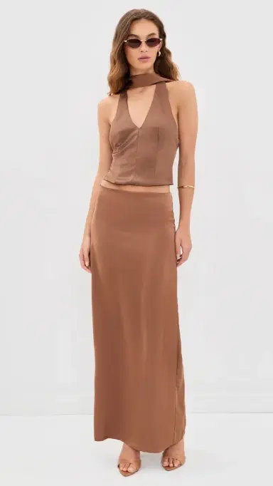 Lioness Front Row Halter Top Chocolate | Thumbnail 5 Lioness Front Row Halter Top Chocolate | Thumbnail 5