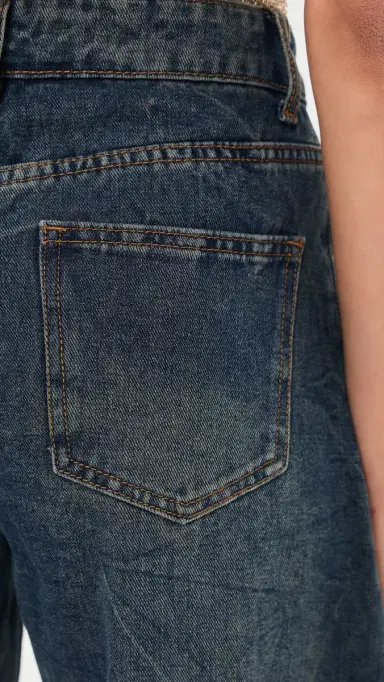 LIONESS Horseshoe Barrel Jeans | Thumbnail 6 LIONESS Horseshoe Barrel Jeans | Thumbnail 6