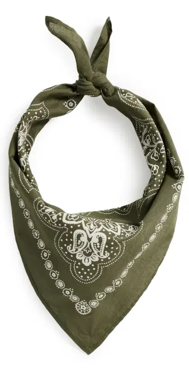 UNIVERSAL WORKS Classic Bandana Olive One Size | Thumbnail 1 UNIVERSAL WORKS Classic Bandana Olive One Size | Thumbnail 1