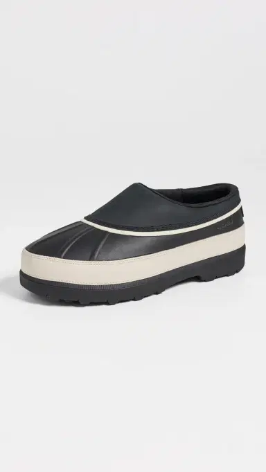 Sorel Ambler Water Resistant Clogs Black/Bleached Ceramic | Thumbnail 2 Sorel Ambler Water Resistant Clogs Black/Bleached Ceramic | Thumbnail 2