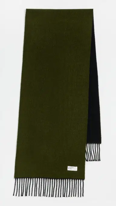 UNIVERSAL WORKS Double Sided Scarf Green/Black One Size | Thumbnail 2 UNIVERSAL WORKS Double Sided Scarf Green/Black One Size | Thumbnail 2