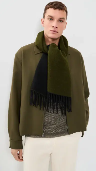 UNIVERSAL WORKS Double Sided Scarf Green/Black One Size | Thumbnail 3 UNIVERSAL WORKS Double Sided Scarf Green/Black One Size | Thumbnail 3