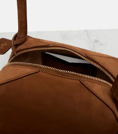 Alaia Alaïa Le Bouledouge suede shoulder bag | Thumbnail 3 Alaia Alaïa Le Bouledouge suede shoulder bag | Thumbnail 3