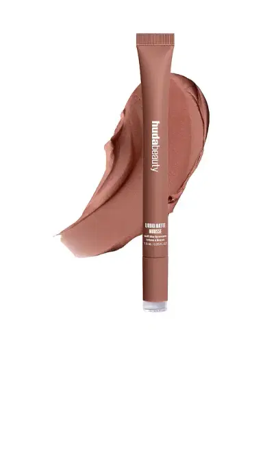 Huda Beauty Liquid Matte Mousse | Thumbnail 1 Huda Beauty Liquid Matte Mousse | Thumbnail 1
