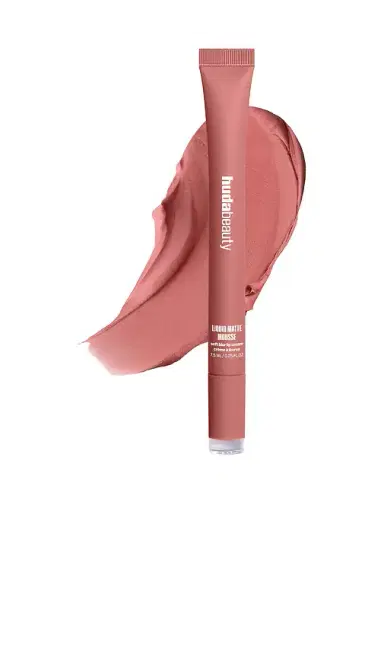 Huda Beauty Liquid Matte Mousse | Thumbnail 1 Huda Beauty Liquid Matte Mousse | Thumbnail 1