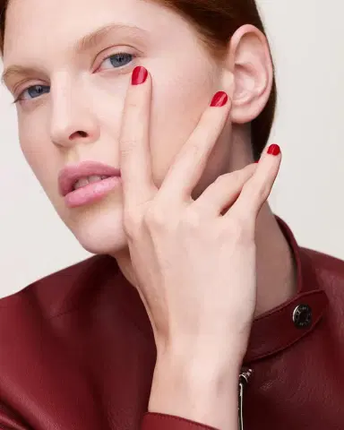 Hermes Les Mains Nail Enamel | Thumbnail 3 Hermes Les Mains Nail Enamel | Thumbnail 3
