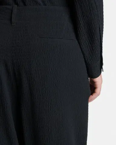 Giorgio Armani Men's Seersucker Wide-Leg Trousers | Thumbnail 5 Giorgio Armani Men's Seersucker Wide-Leg Trousers | Thumbnail 5