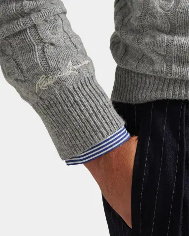 Polo Ralph Lauren Men's New York Yankees Cable-Knit Turtleneck Sweater | Thumbnail 5 Polo Ralph Lauren Men's New York Yankees Cable-Knit Turtleneck Sweater | Thumbnail 5