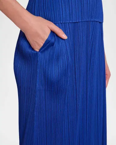 Issey Miyake Monthly Colors: July Short-Sleeve Pleats Top | Thumbnail 6 Issey Miyake Monthly Colors: July Short-Sleeve Pleats Top | Thumbnail 6