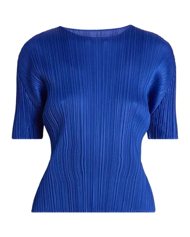 Monthly Colors: July Short-Sleeve Pleats Top Monthly Colors: July Short-Sleeve Pleats Top