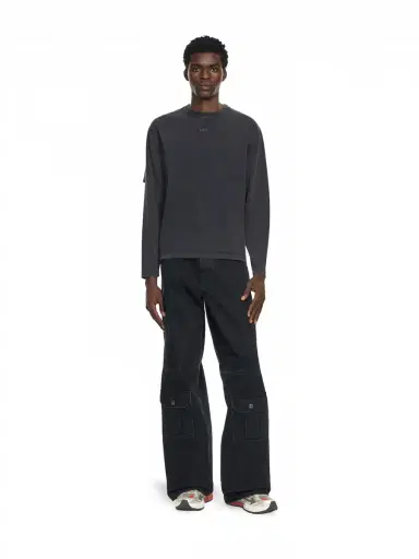 Off-White Half Arrow Cargo Jeans | Thumbnail 2 Off-White Half Arrow Cargo Jeans | Thumbnail 2