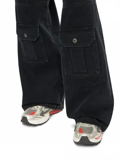 Off-White Half Arrow Cargo Jeans | Thumbnail 5 Off-White Half Arrow Cargo Jeans | Thumbnail 5