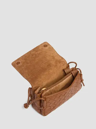 Bottega Veneta Women's Intrecciato Leather Pouch - Tannin Gold | Thumbnail 4 Bottega Veneta Women's Intrecciato Leather Pouch - Tannin Gold | Thumbnail 4